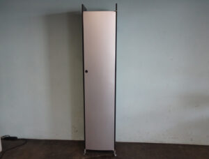 Schrank Alinea hoch